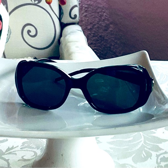 Dolce & Gabbana Accessories - DOLCE & GABBANA SUNGLASSES